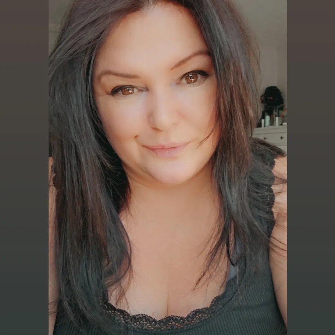 KIRSTY REDDEN - LOVETOCOOK4PPL