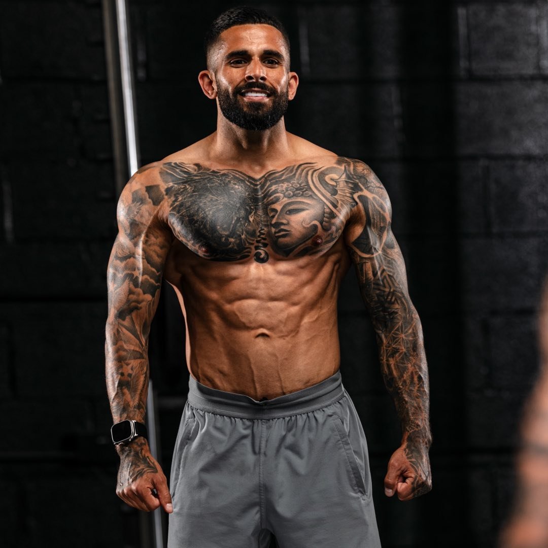 Aaron Caton - ONLINE FAT LOSS SUPPORT AND GUIDANCE