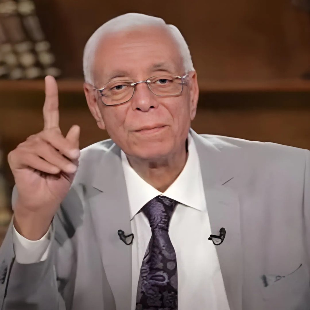 د حسام موافي