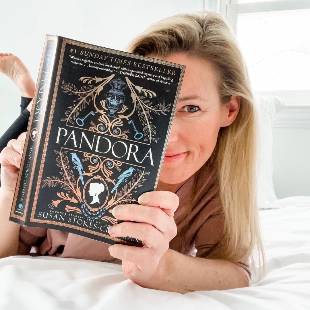 Andrea Lowry | Bookstagram