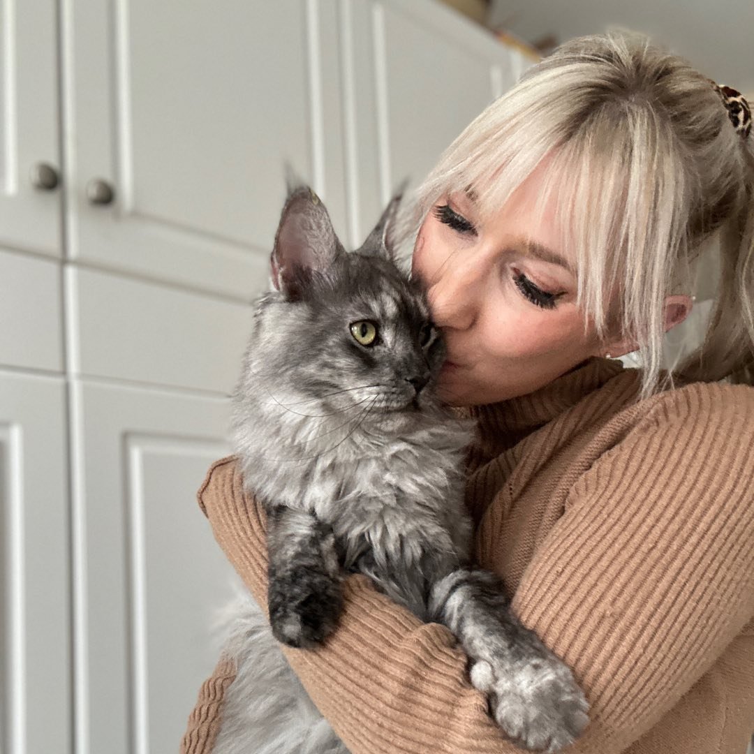 Megan Blakemore | Pets And Eco Living