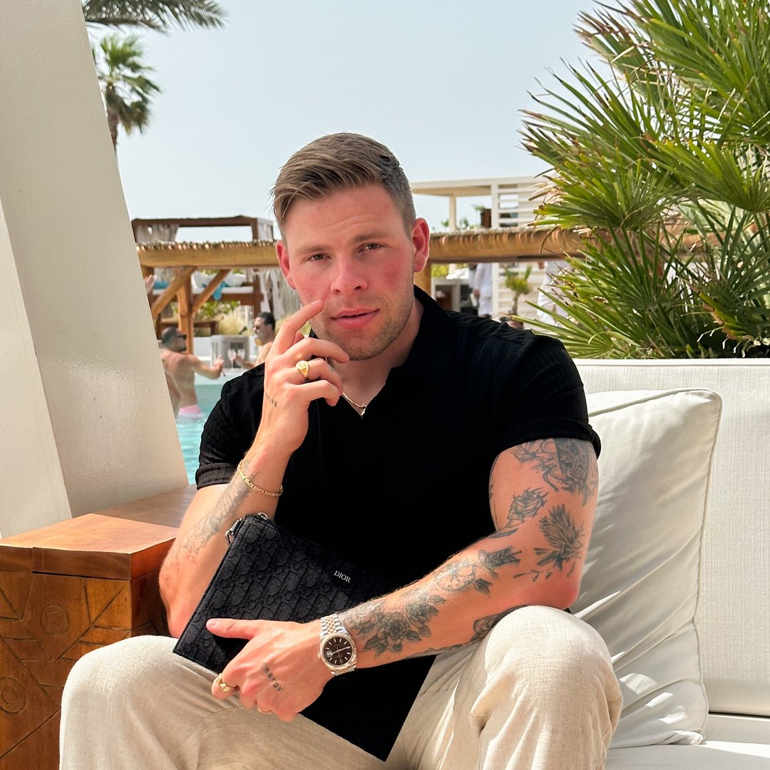 OSCAR JOHANSEN - ONLINE COACH