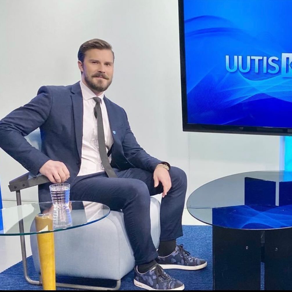 Sam Leijonanmieli