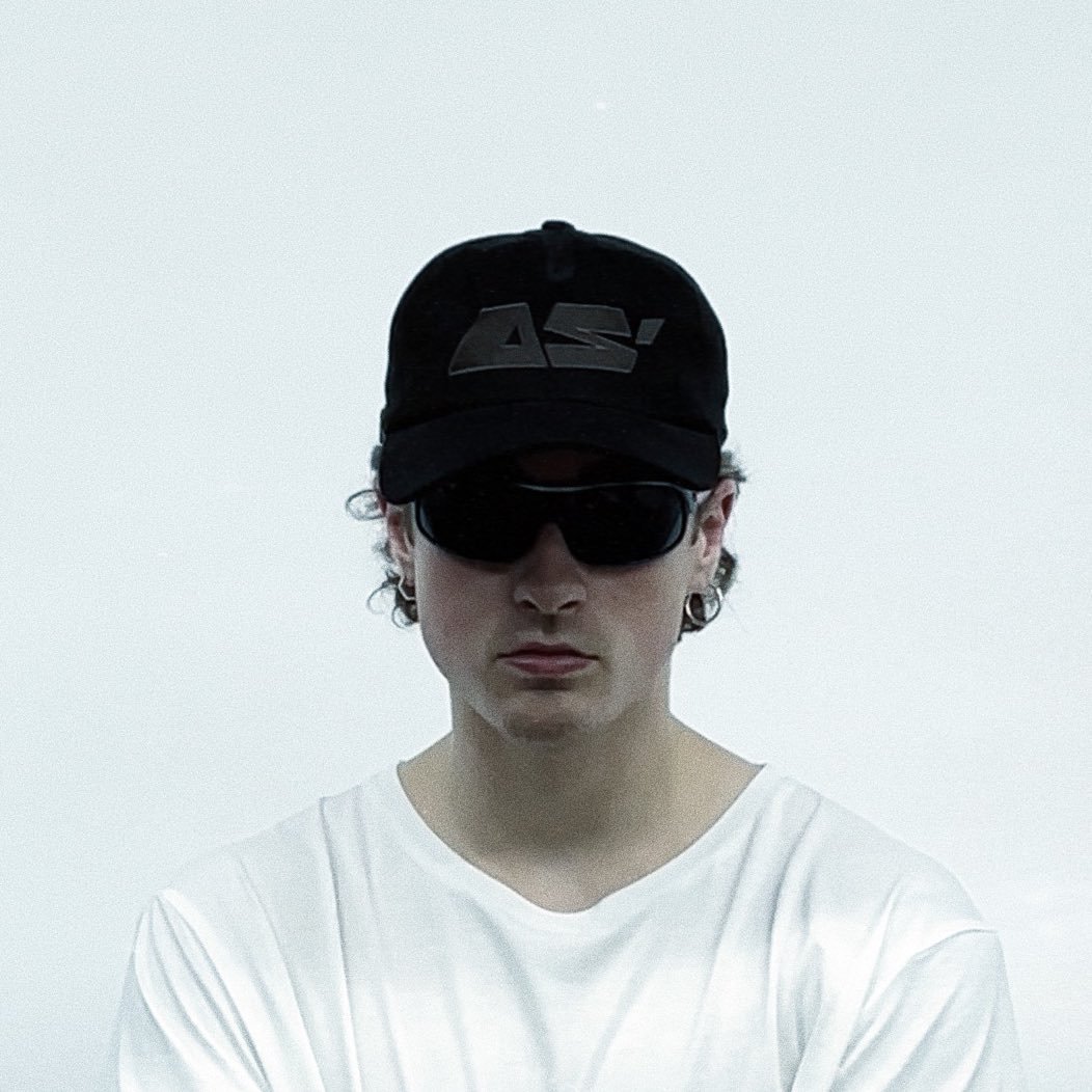 ADAM                SMALL