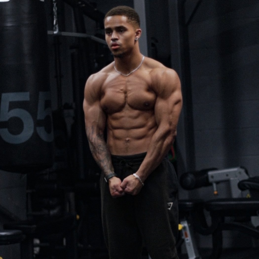Joey Maddocks | Calisthenics Specialist