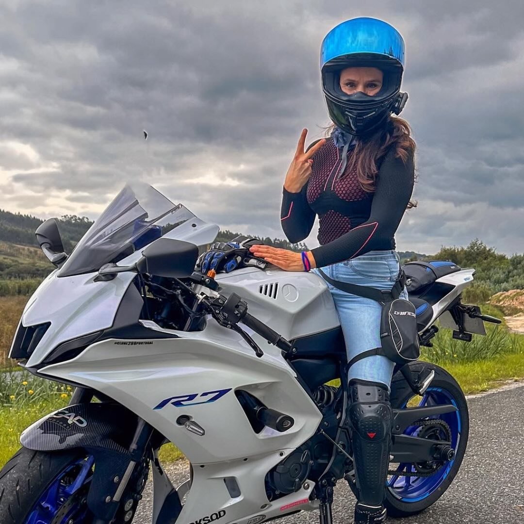 💙 Cathy ☀️🌙 Lady Biker