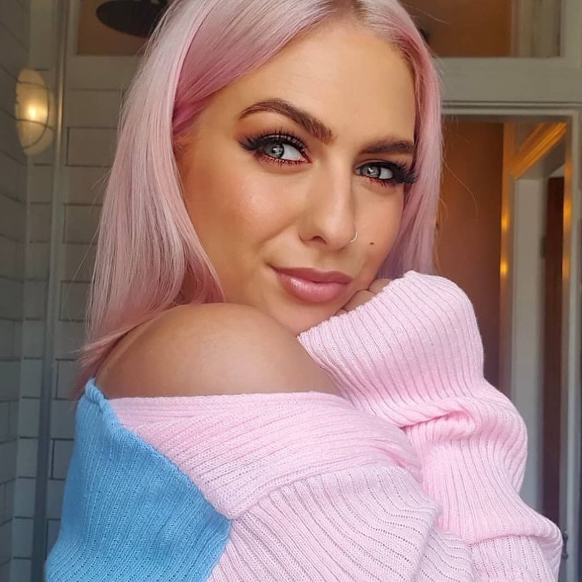 BECKA GAVIN
