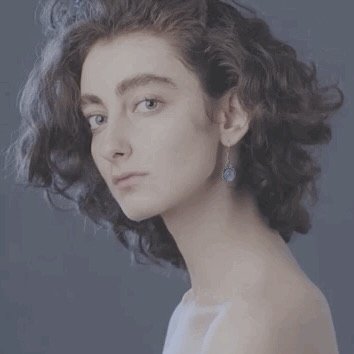 Alla Gutnikova