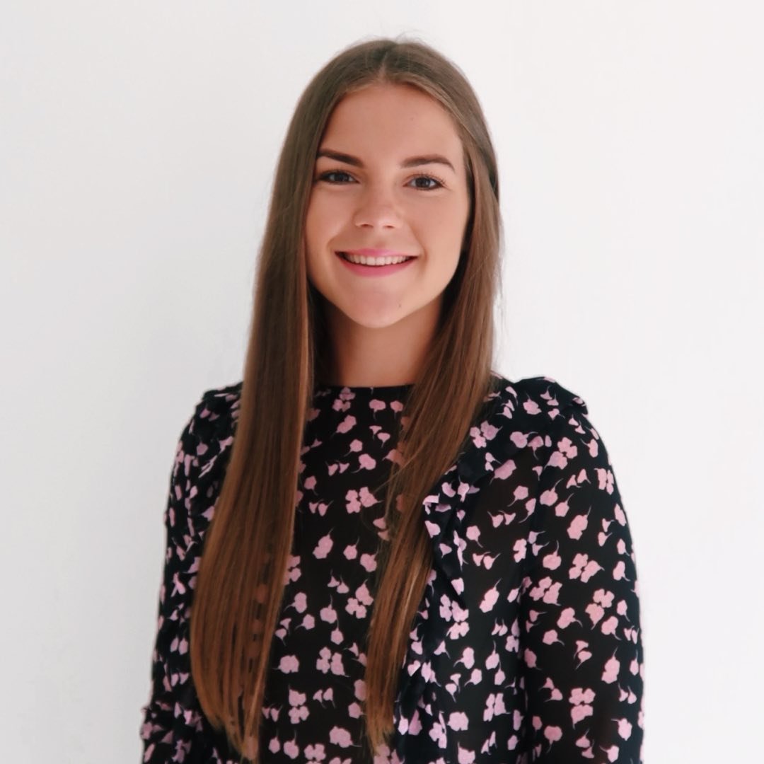 Courtney • Vegan Dietitian