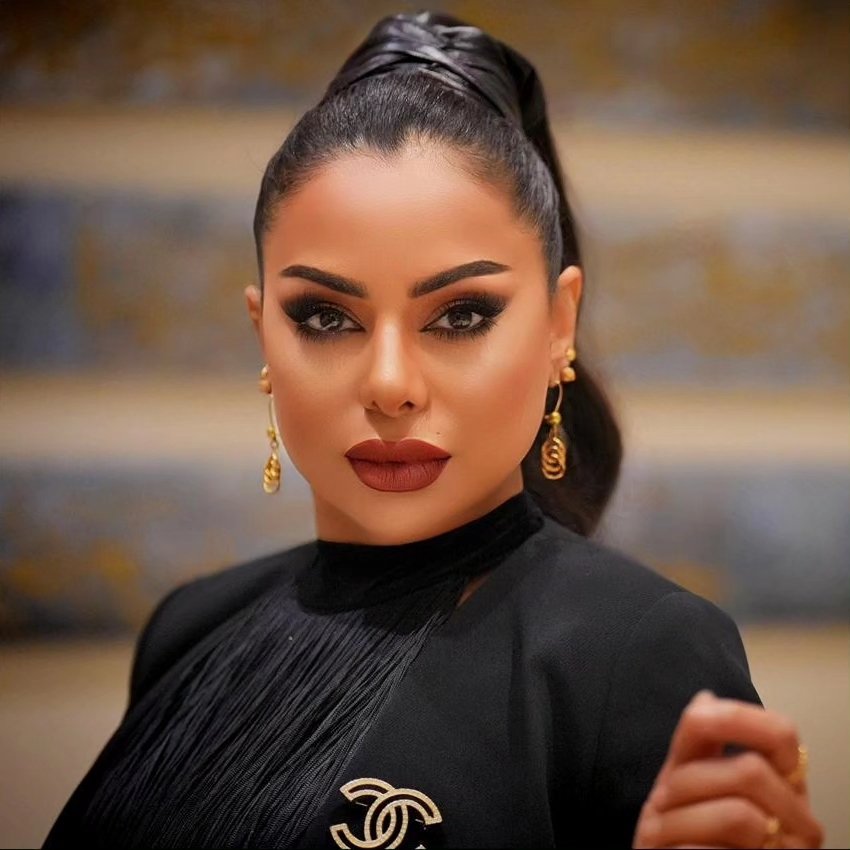 Hend Alblooshi - هند البلوشي