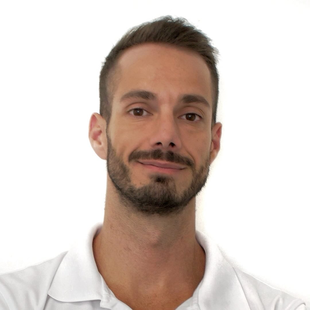 Dr. Álvaro J. Rodríguez