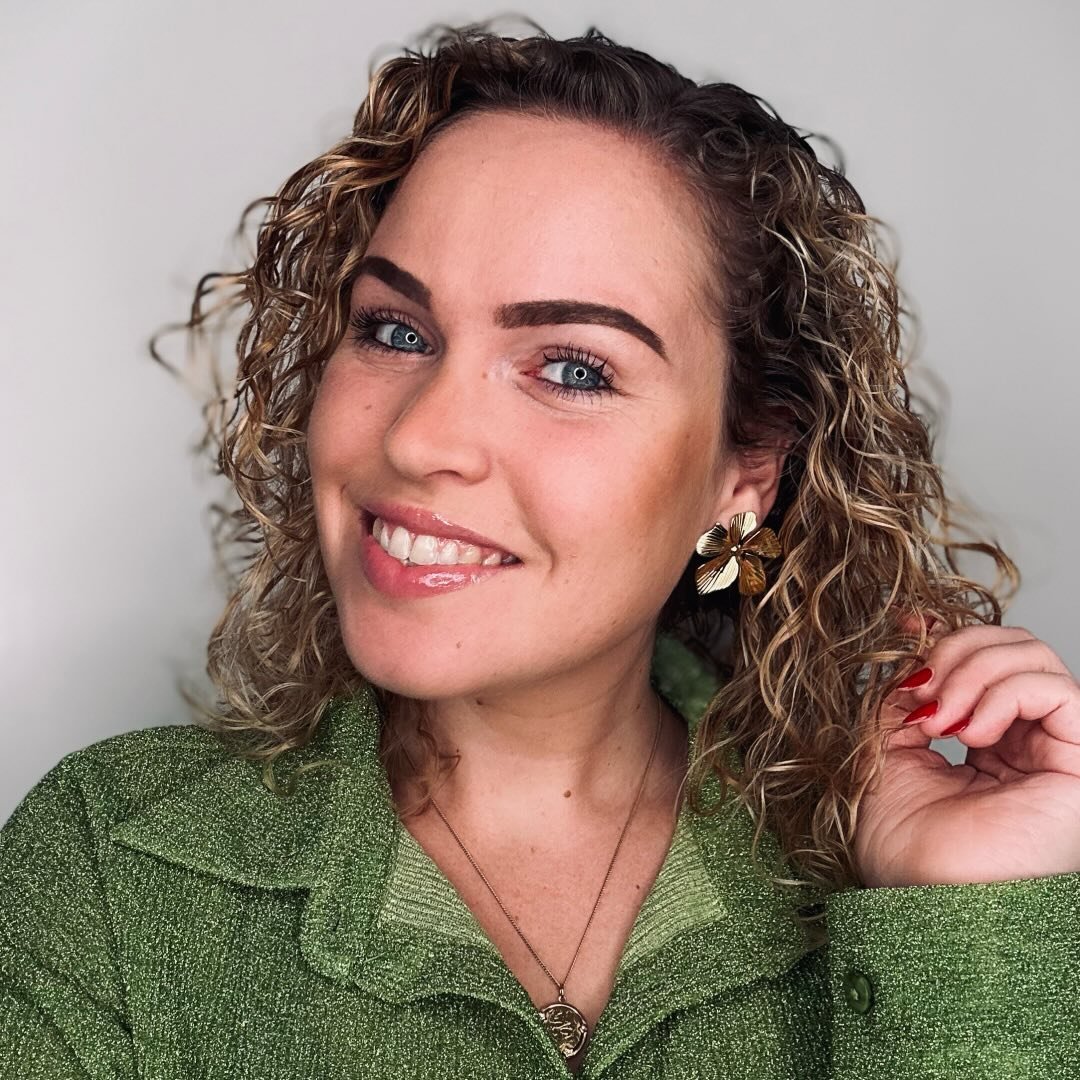 Rowan Roxanne Van Emden-Eckhardt