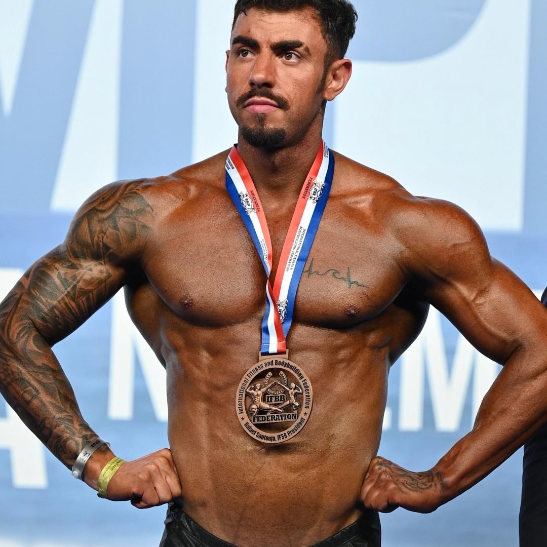 LUIS GARCÍA COLL - IFBB ELITE PRO