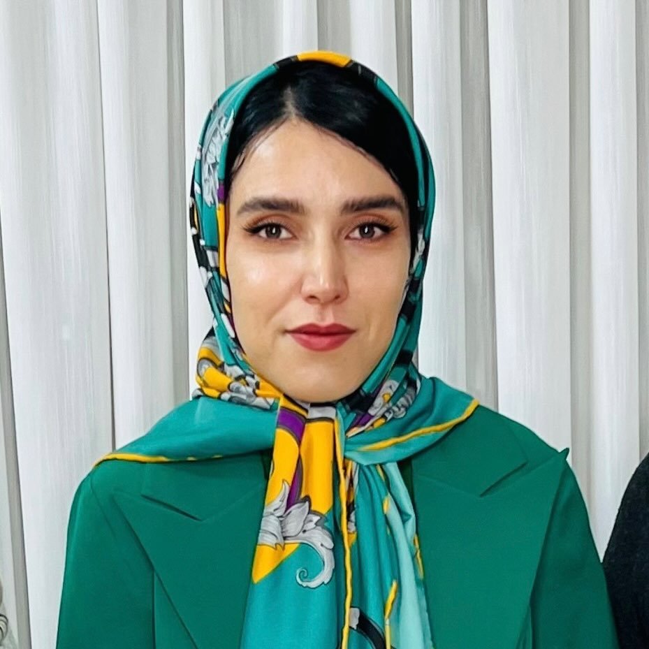 تارا احتیاطی | آموزش شنیون مشهد