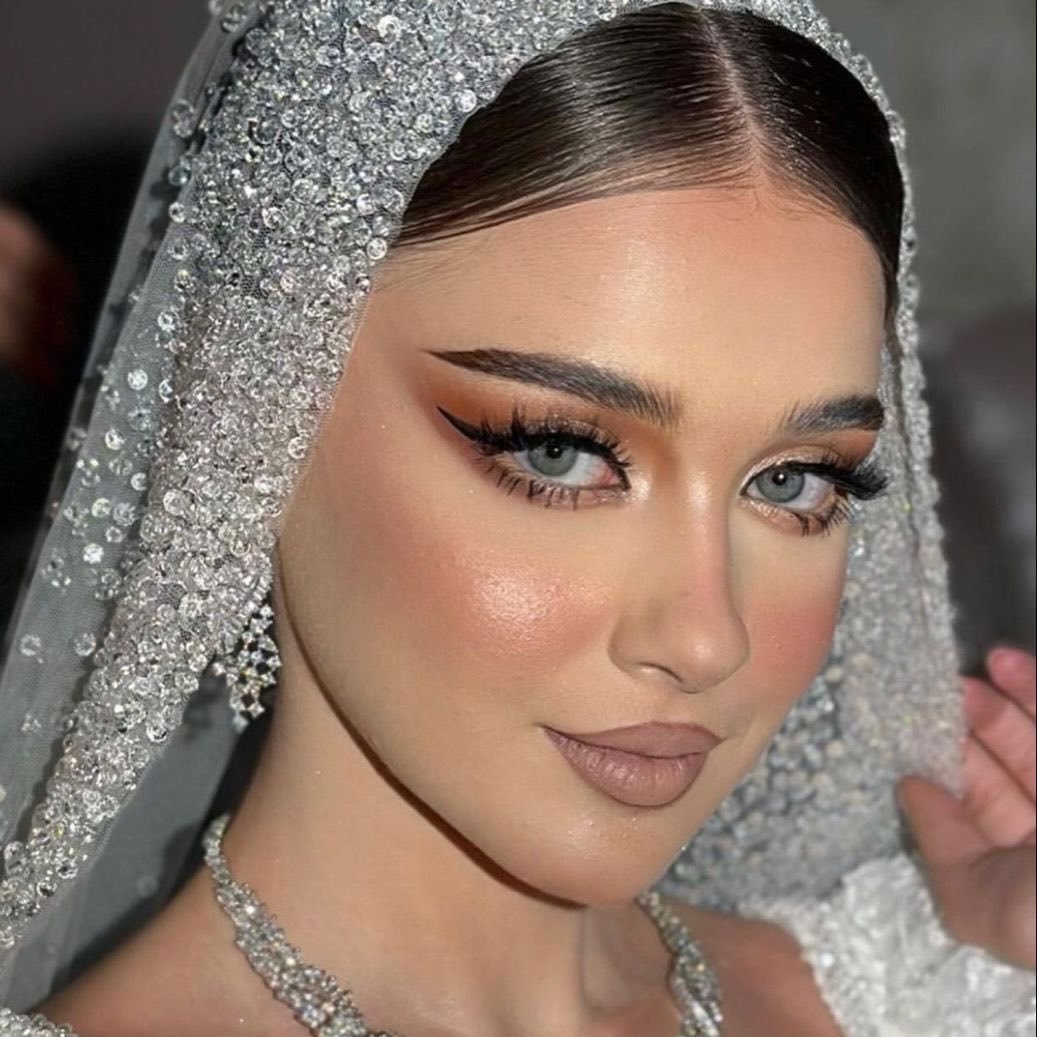 علياء ميكب ارتست وهيرستايل 🇦🇪