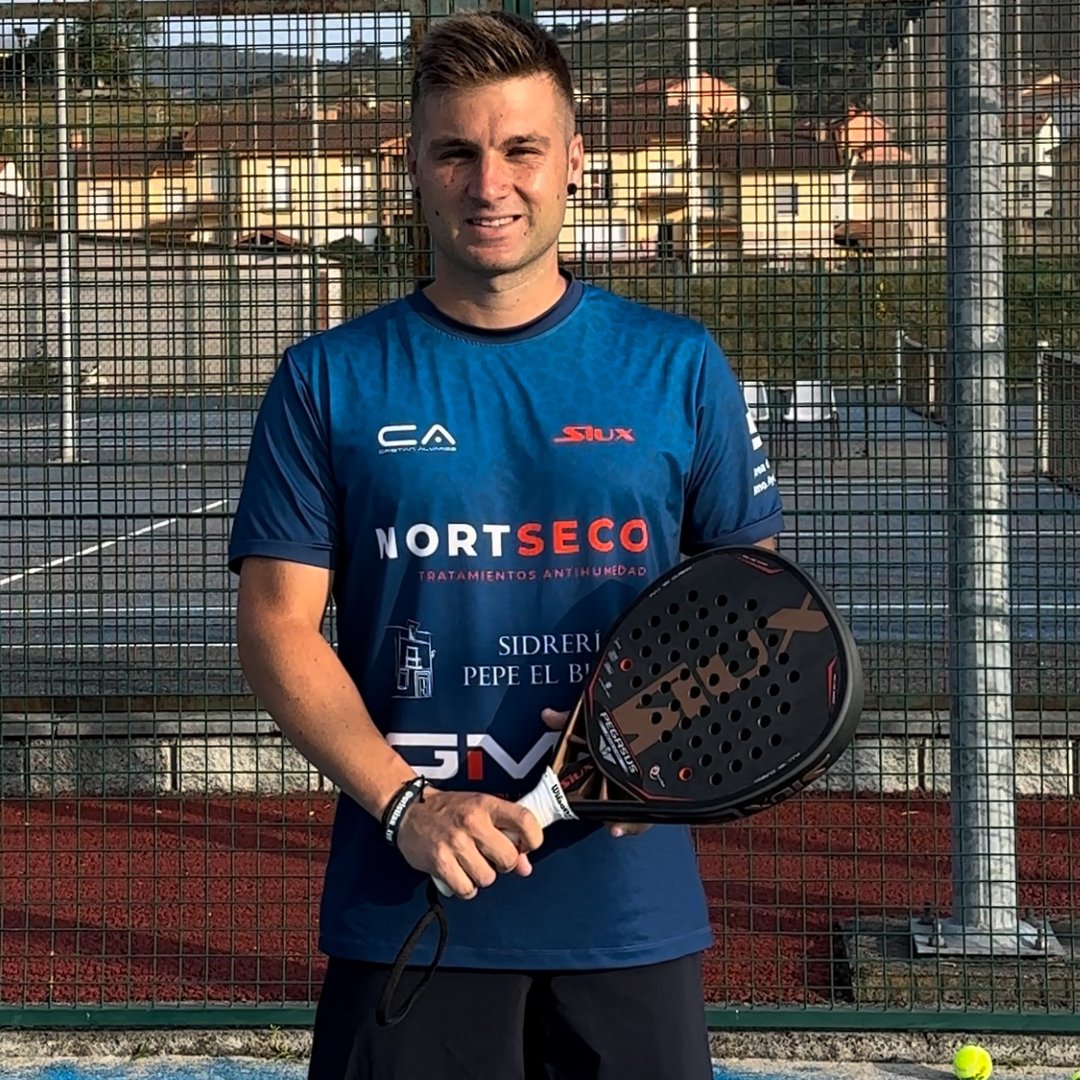 Cristian Álvarez