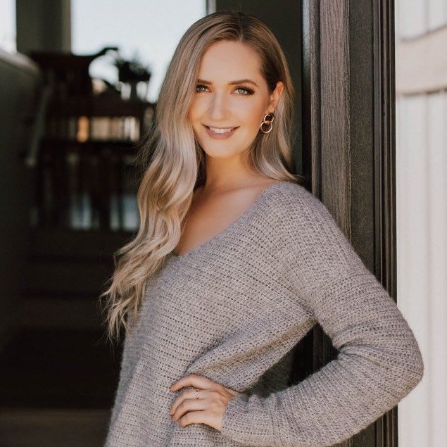 Knits 'N Knots | Janine Myska