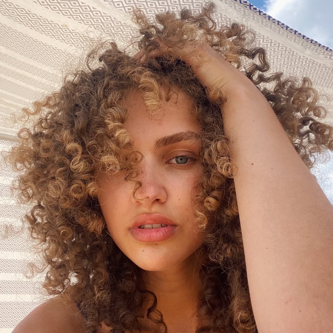 Gabriella Laws