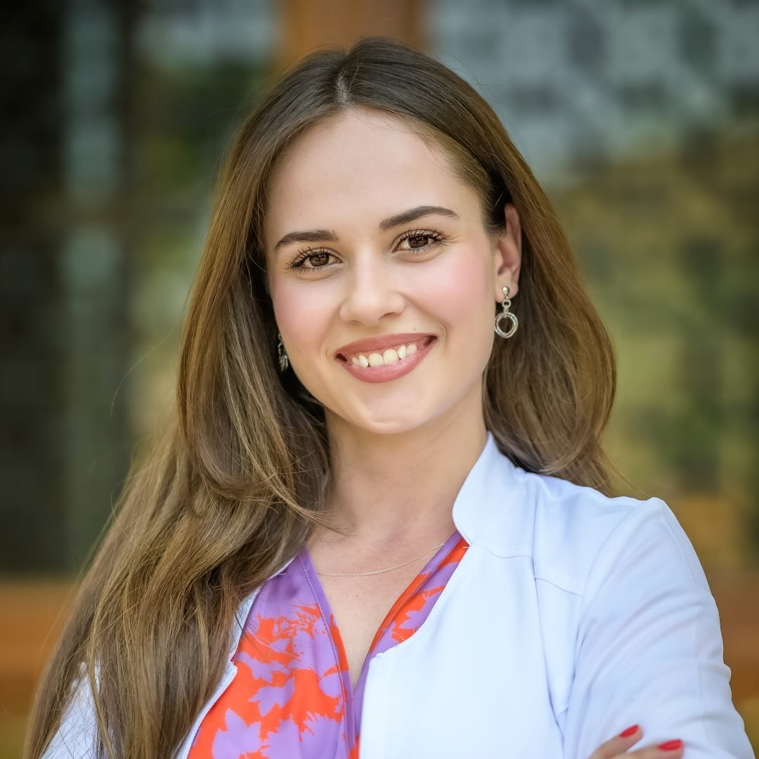 Dr. Iulia Dragomir