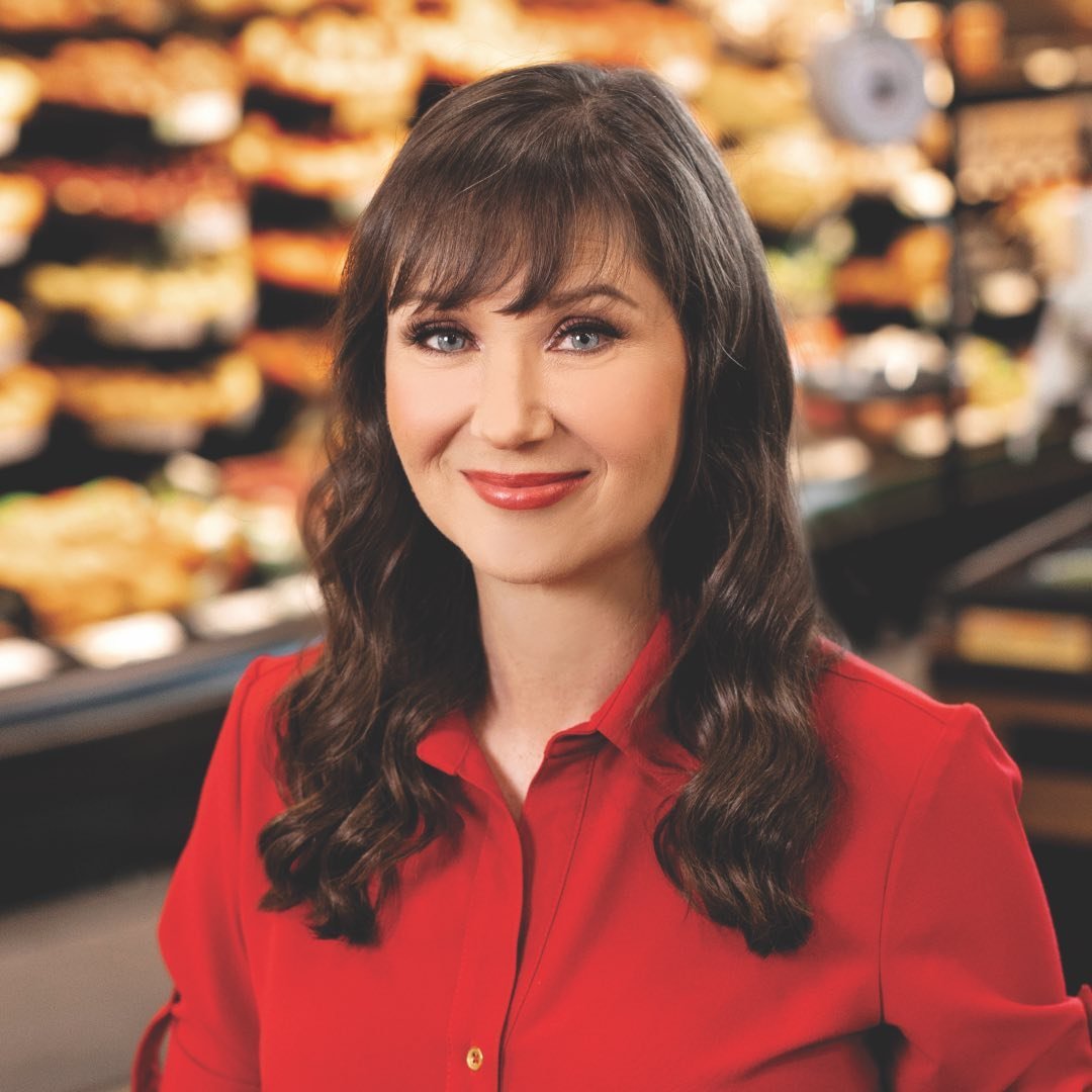 Julie Daniluk, Nutritionist