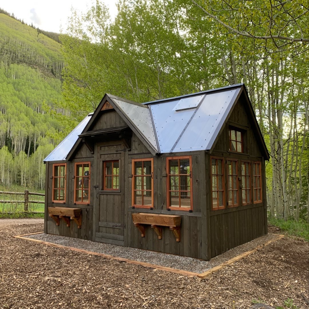 Frontier Rustic Designs