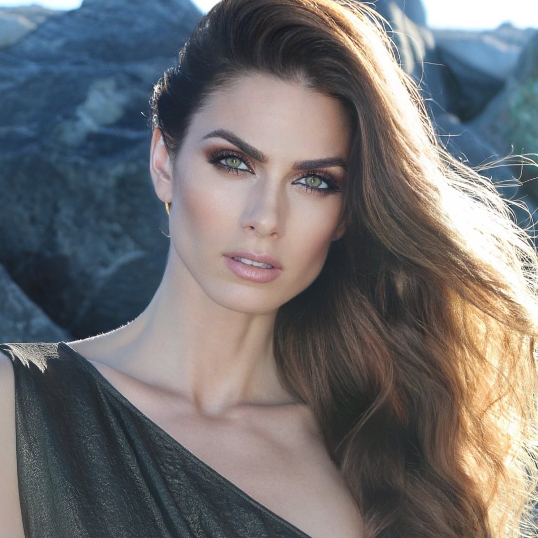 STEFANIE NAZOYAN