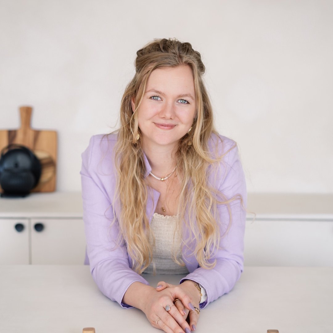 Merel Lindenburg • Somatisch Practitioner & Zenuwstelsel Coach 🧠