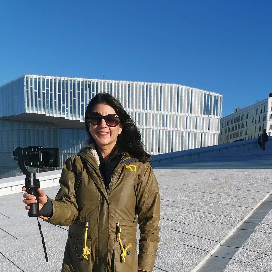 Diana | Certified Oslo Guide 🇬🇧🇪🇦🇧🇻