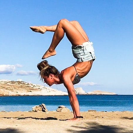 Veronica Pancheri | Yoga • Breathwork • Meditation
