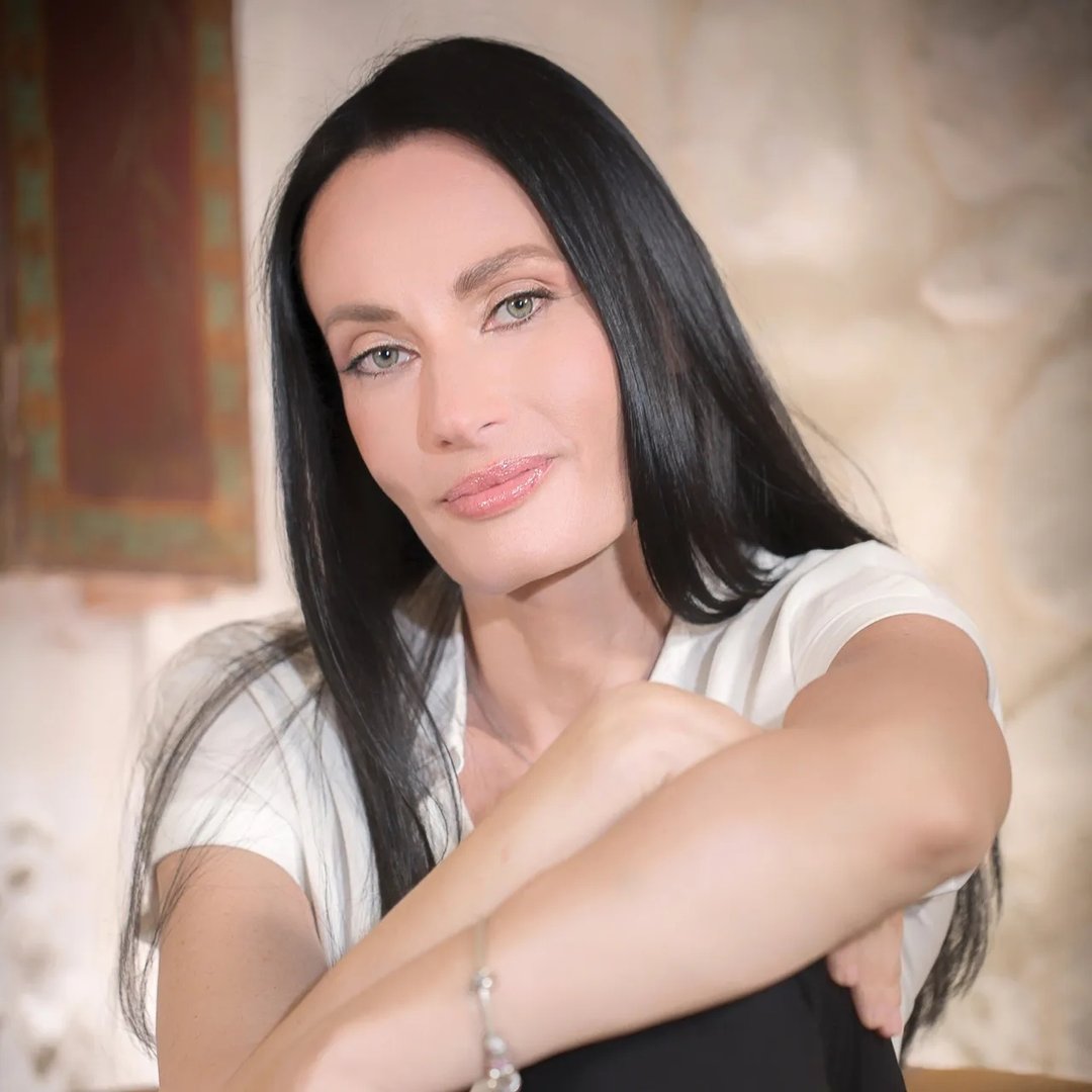 Nadezda Kuznetsova-FaceTrainer E Facelist, Postural Instructor