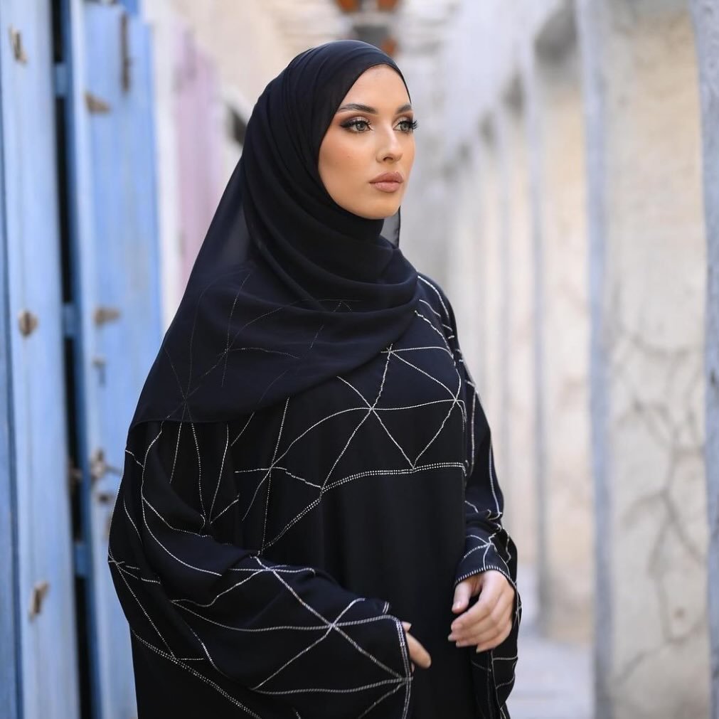 Makeup Artist In Dubai 🇦🇪