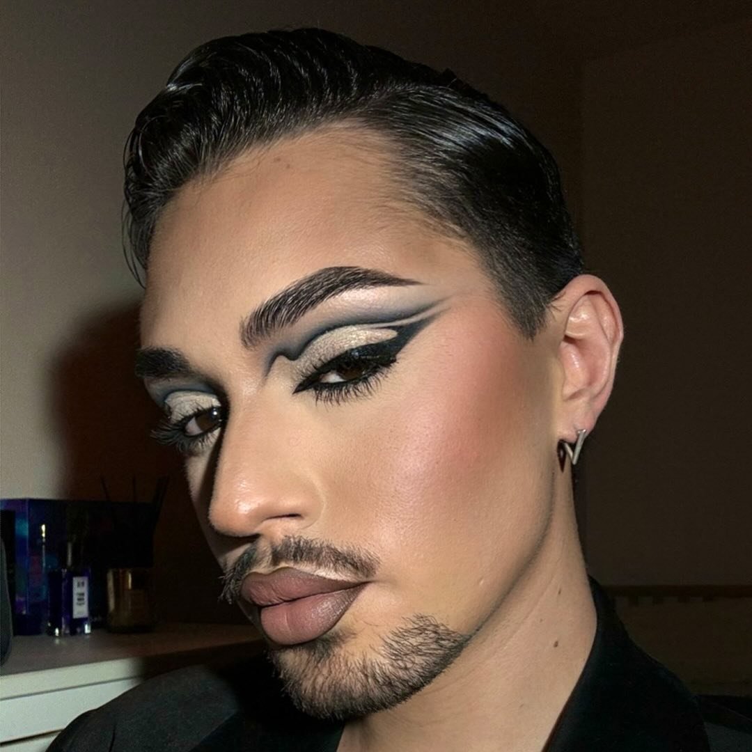 Oscar Simonetta Makeup