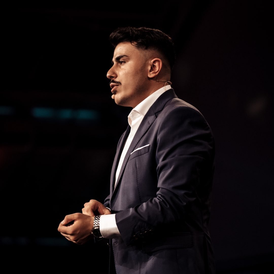 Samet Özgür
