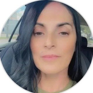 Sandra Fernandes 🧿 | Holistic Momma 🌱