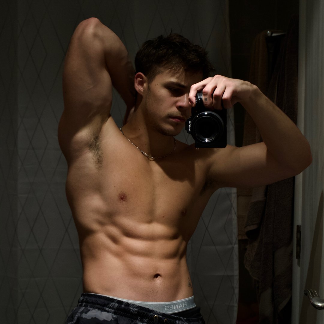Francis Solomon | Online Fitness Coach
