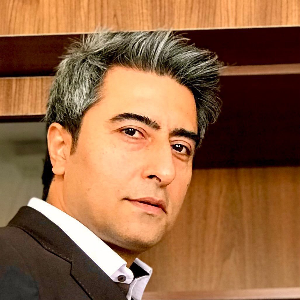 Kiadavood Esfandiari