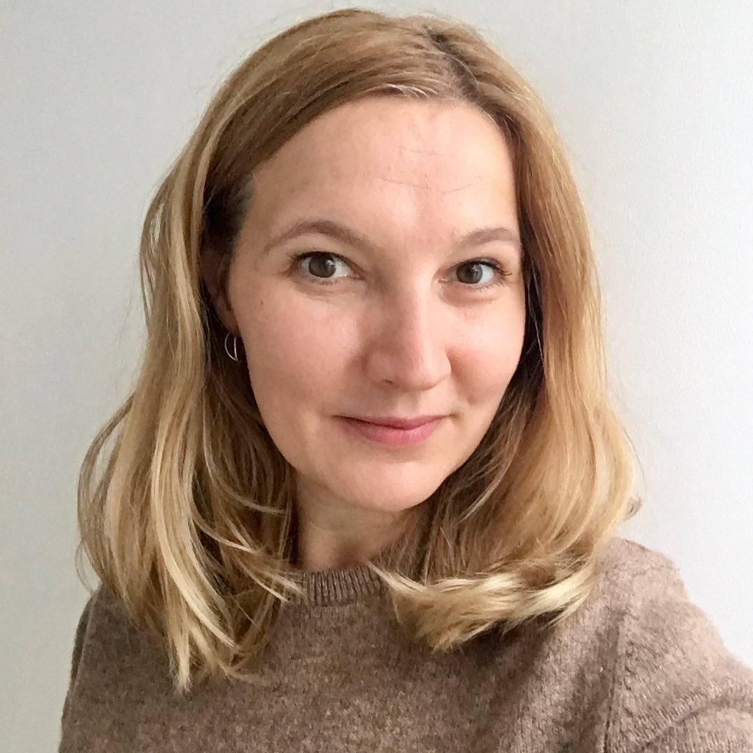 Agnieszka Krakós-Gorący | Decluttering I Organizacja