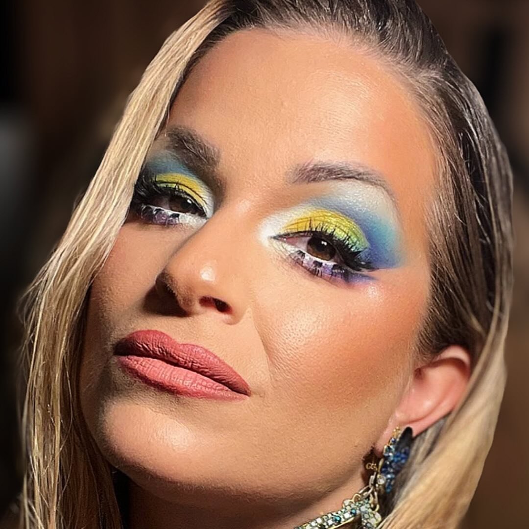 Charis_tzioti MUA
