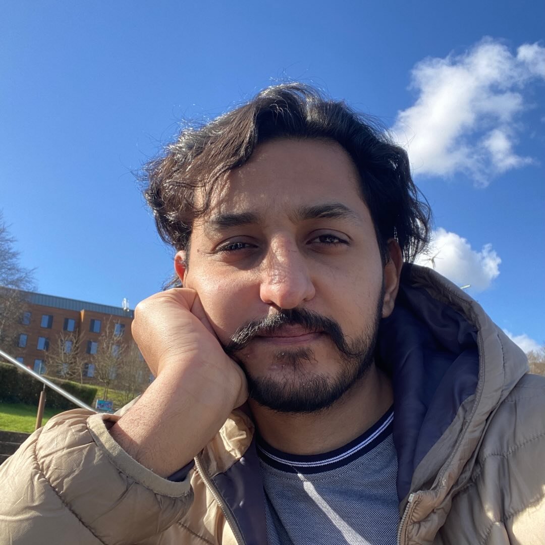 Farrukh Mumtaz | Social Media Manager