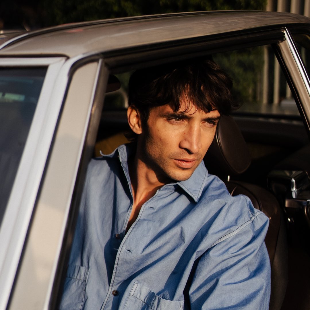 DEREK CASTIGLIONI