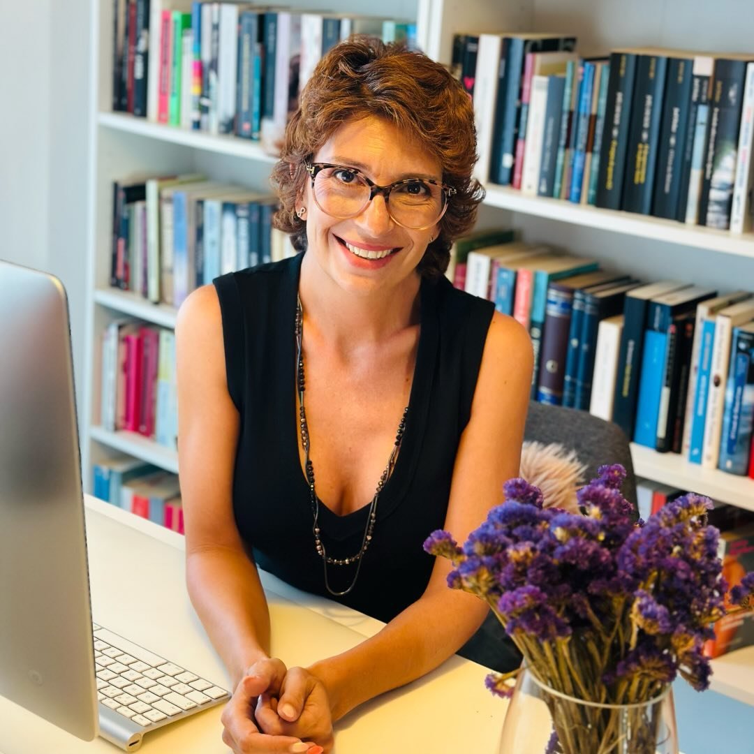 Virginia López - Escritora