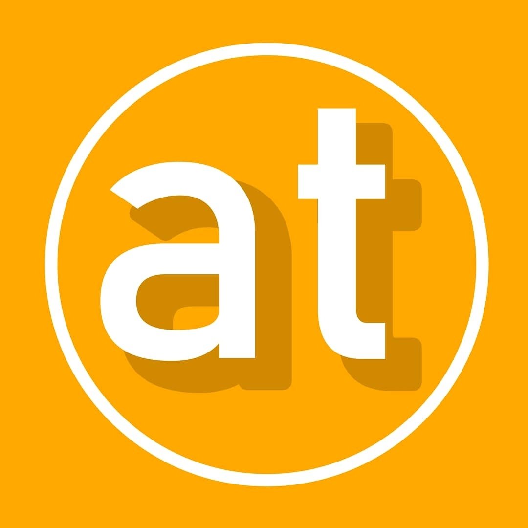 Graphic Designer | AT