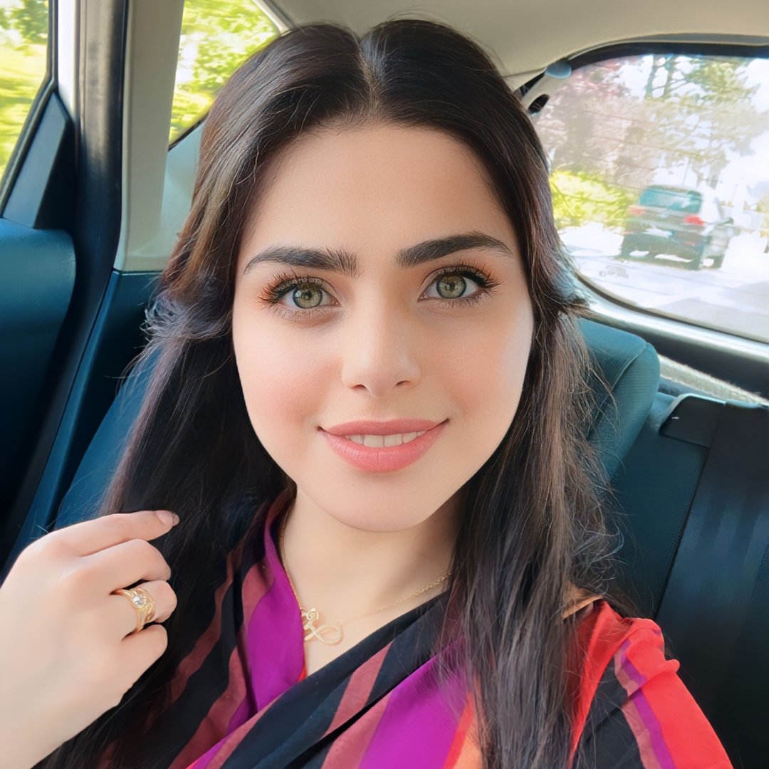 Sarah Mahmood . عالم سروشة