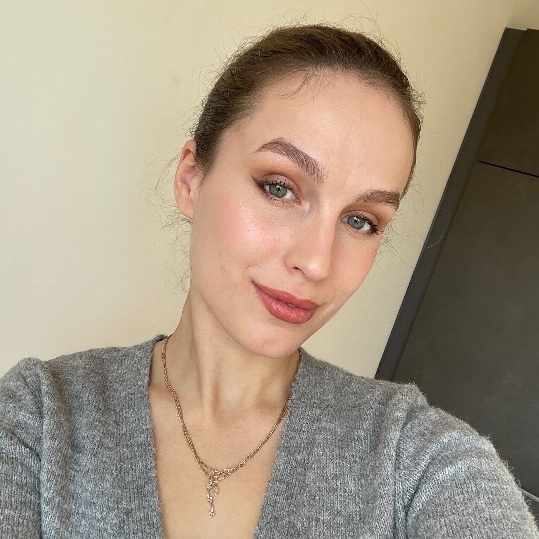 Arina | English Teacher