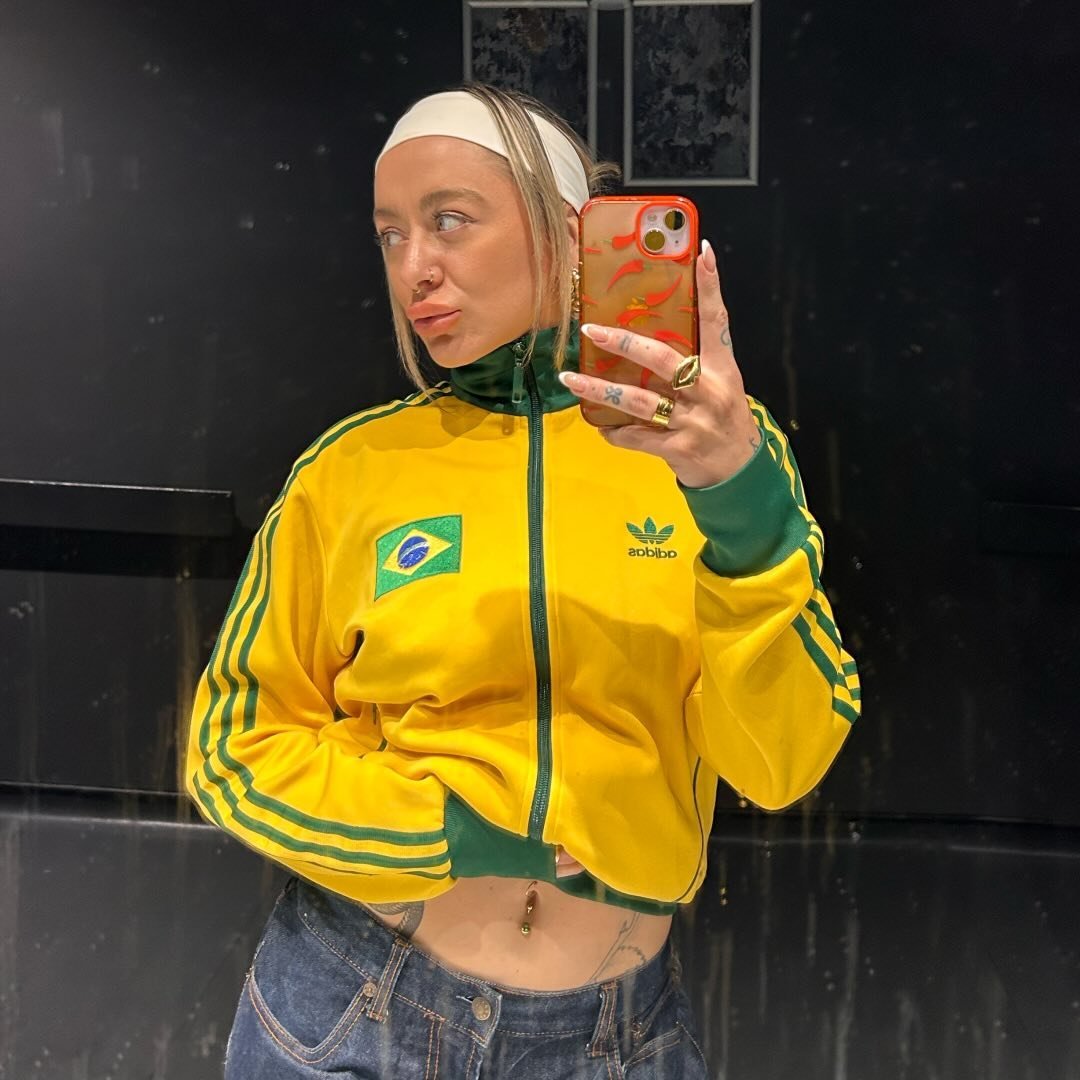 JESS DOOLAN 🦋