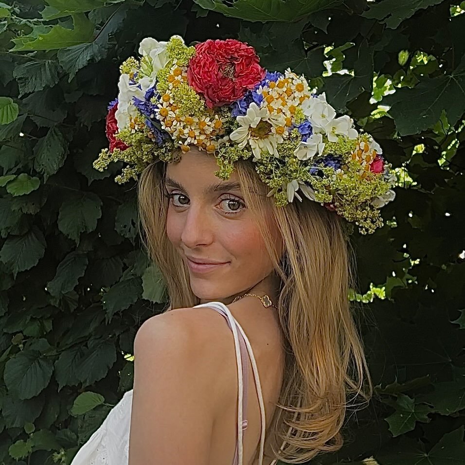 NINA RALL