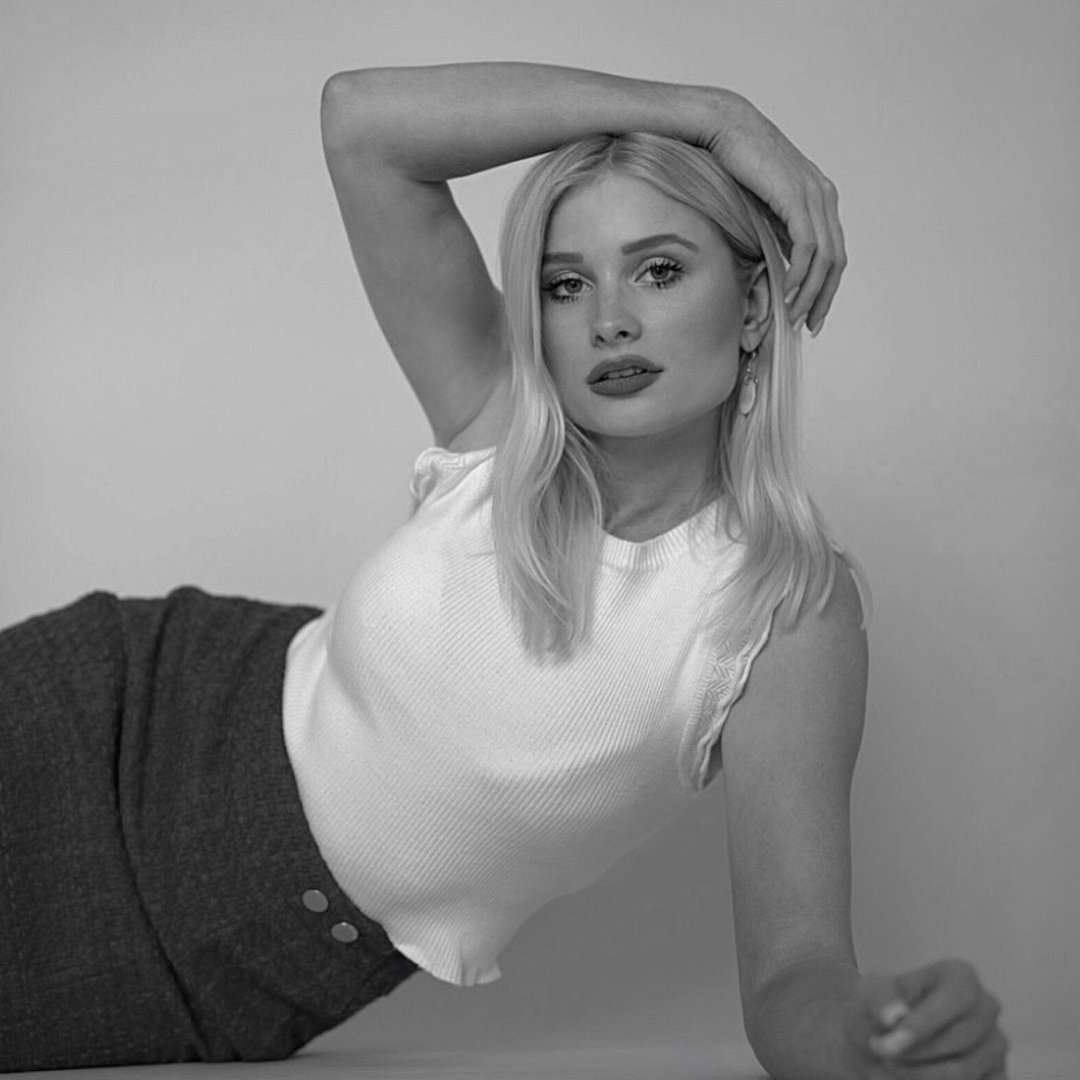 ROSALIE VICTORIA