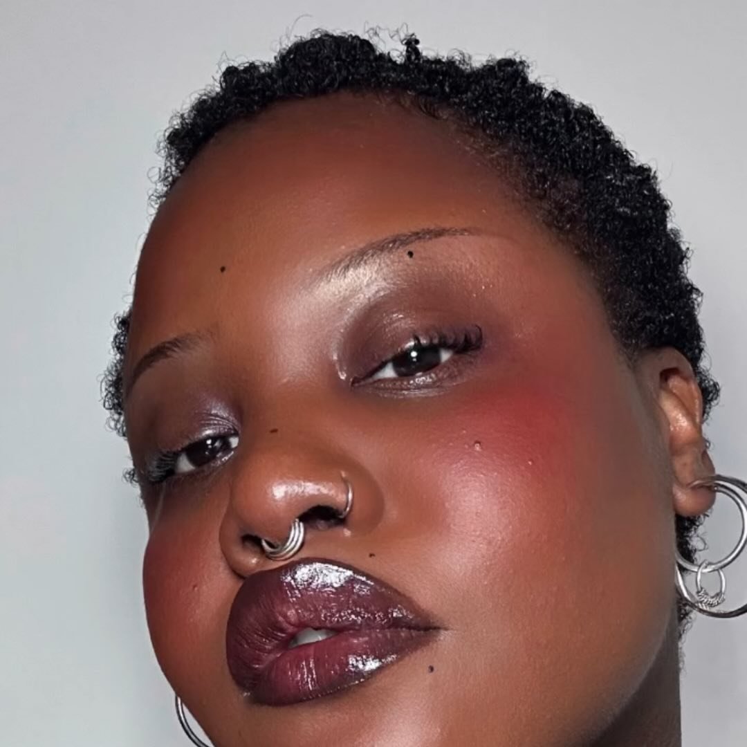 Naomi Waku