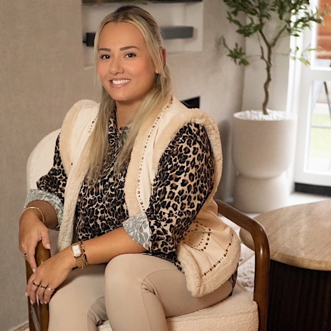 SHARON | INTERIOR INSPO & MOMLIFE