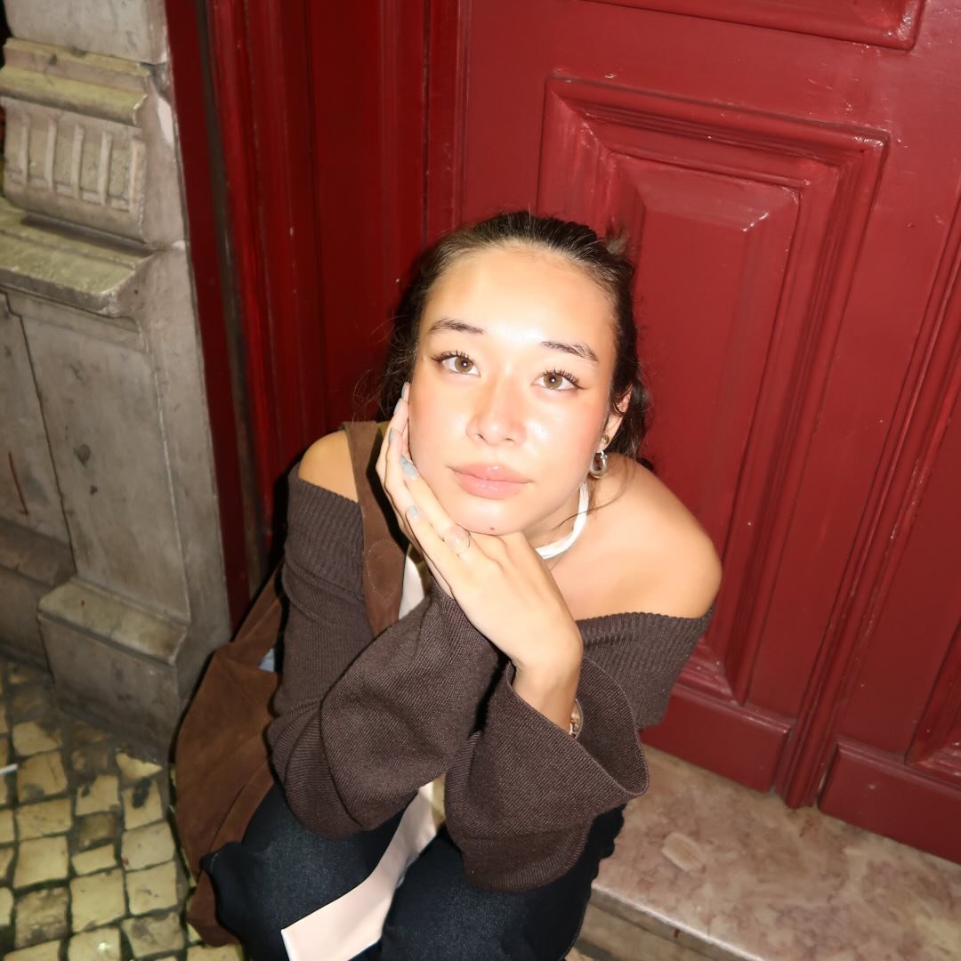 Amber